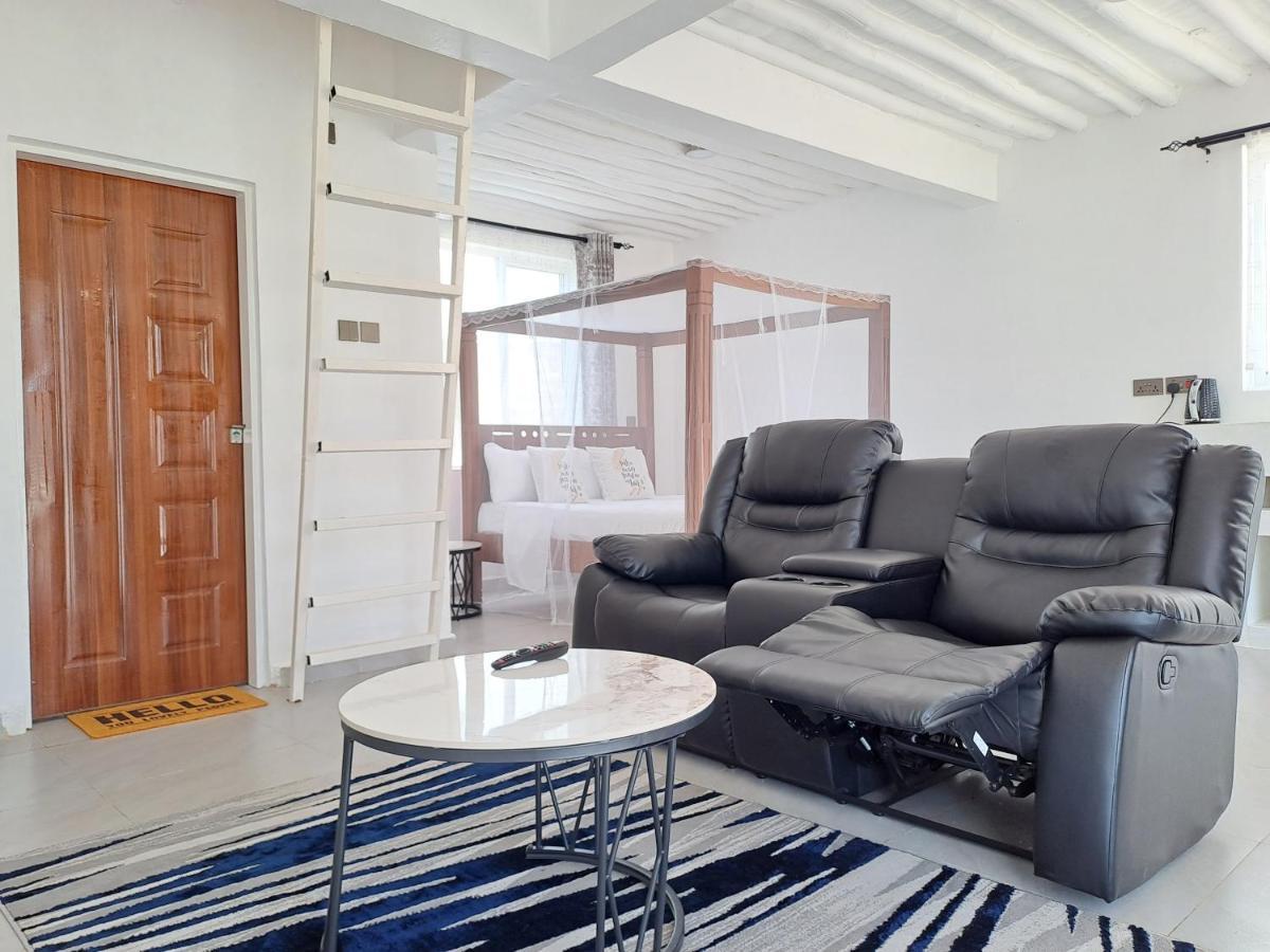 Cave Diani Holiday Apartments Diani Beach Εξωτερικό φωτογραφία