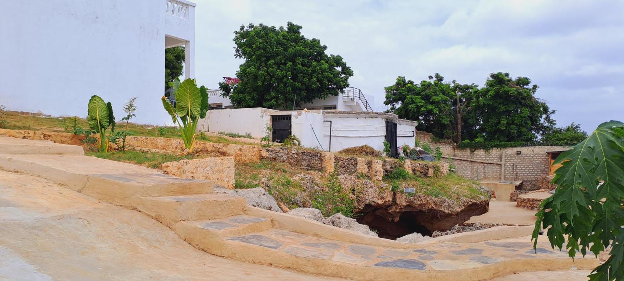 Cave Diani Holiday Apartments Diani Beach Εξωτερικό φωτογραφία