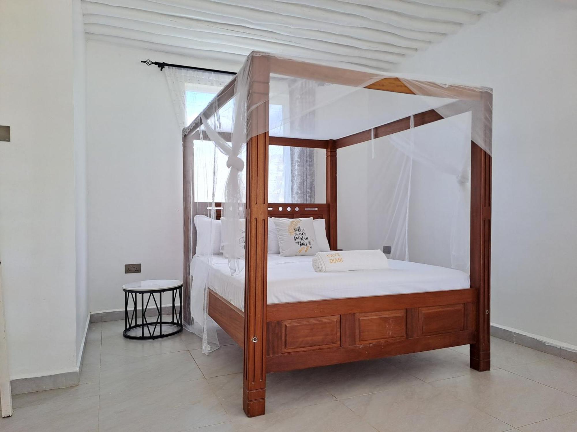 Cave Diani Holiday Apartments Diani Beach Εξωτερικό φωτογραφία