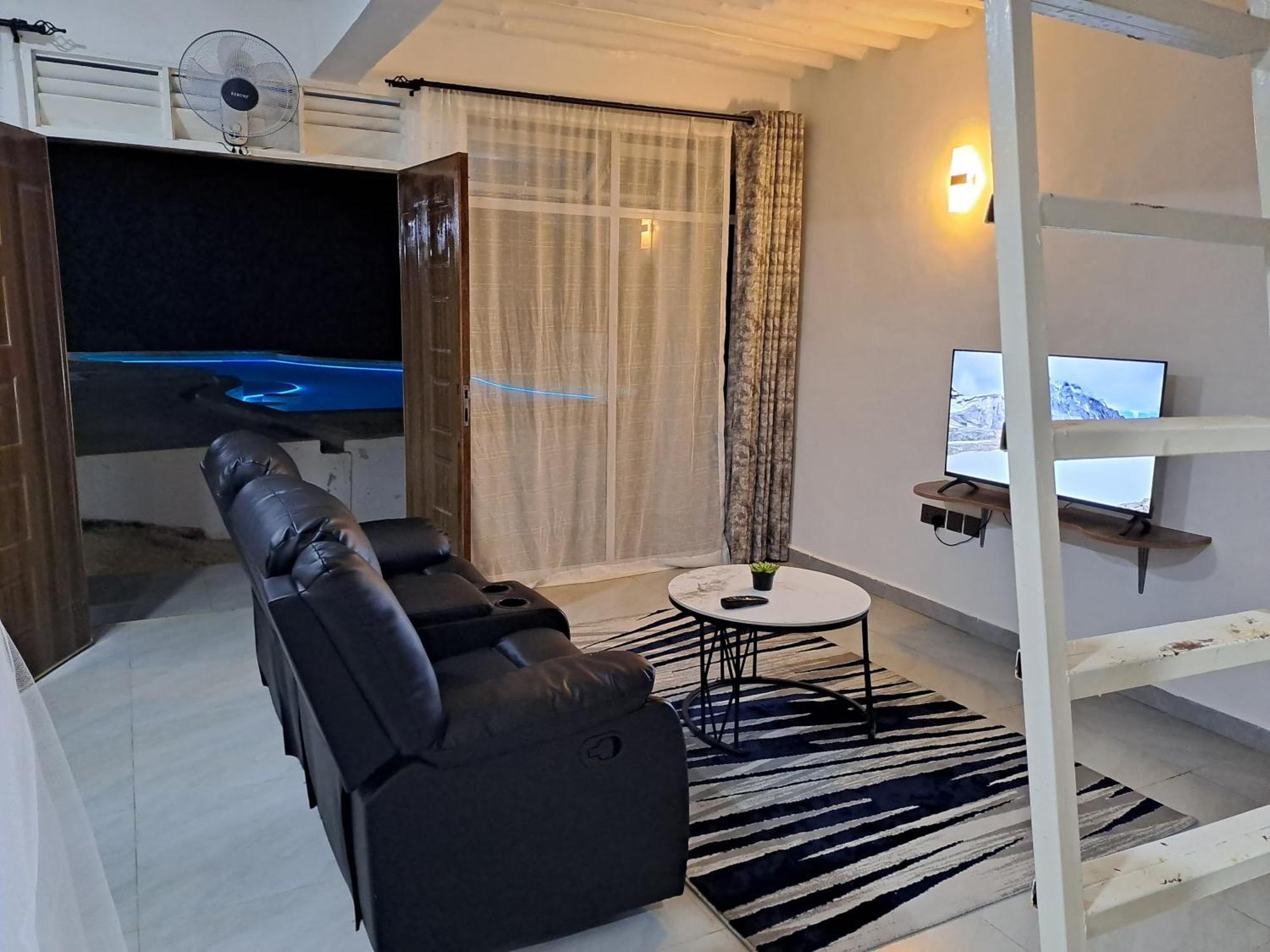 Cave Diani Holiday Apartments Diani Beach Εξωτερικό φωτογραφία